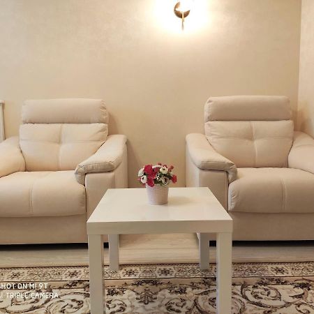 Comfort Apartments - Bright Family Suite Hrodna Eksteriør billede